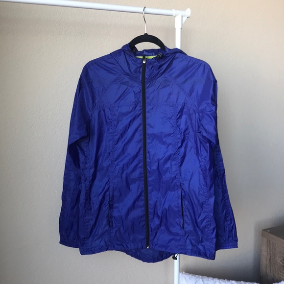 Xersion Jackets & Blazers - Woman’s lightweight rain jacket, size M